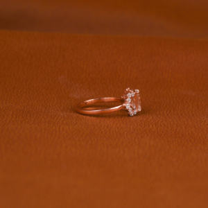 Anillo de compromiso y boda chapado en oro rosa de 14KT de nuevo estilo a la moda, corte esmeralda, Diamante cultivado en laboratorio, regalo certificado IGI para mujer - Product Image 4