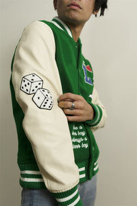 แจ็กเก็ตเบสบอลกำมะหยี่ขนแกะปักโลโก้ได้ตามต้องการสำหรับผู้ชายเสื้อแจ็คเก็ตแขนเสื้อหนังสีเขียวสไตล์วินเทจ - Product Image 3