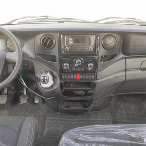 Ambulancia médica nueva de alta gama con transmisión automática para rescate de emergencia, venta directa en el punto de salida. - Product Image 5