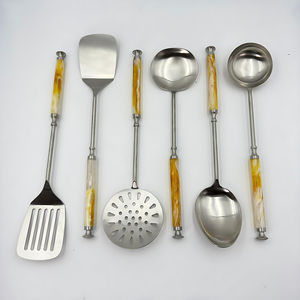 Ensemble de cuisine avec support, 6 pièces, acier inoxydable, poignée en résine, finition polie, léger et antidérapant, passe au lave-vaisselle, pour la cuisine - Product Image 5