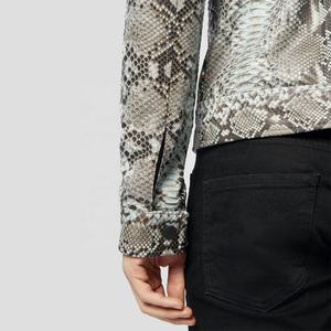 Chaqueta de cuero con relieve de pitón para hombre, nueva chaqueta de bombardero de cuero con estampado de serpiente - Product Image 4