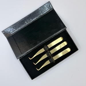 Pinzas para Pestañas GETUP BROSONS IMPEX de 90 Grados, Acero Inoxidable, Diseño Liso Dorado con Plasma, Antimagnéticas, Antiestáticas, Perfectas - Product Image 2