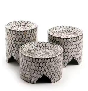 Supports à gâteaux en nacre de style marocain Présentoir à gâteaux contemporain, fruits, chocolat et fruits secs Options de stockage - Product Image 2