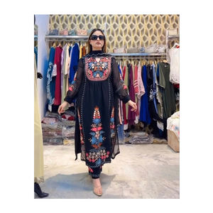 ชุดแต่งงานอินเดียชุดปาร์ตี้ชุดกระโปรงบานยาวปักลายชุดเล่นปา่ทอลายแบบใหม่ - Product Image 1