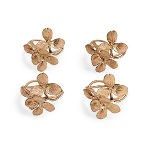 Vente en gros d'élégant anneau de serviette en métal avec feuille porte-mouchoirs Accessoires de vaisselle pour fête de mariage Excellent prix - Product Image 4