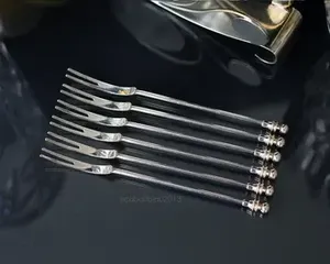 Ensemble de couverts fourchette et cuillère en acier inoxydable de la plus grande qualité Ensemble de vaisselle à prix compétitif pour les ustensiles de cuisine - Product Image 4