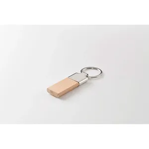 Portachiavi effetto legno LLAVING personalizzabile per merchandising - Product Image 1