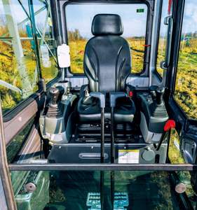 Pour mini-excavatrice SWE 25UF avec moteur de 15 kW et capacité de godet de 0,08 m³ - Product Image 6