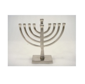 Fabricant Taille Personnalisée Aluminium Noir Menorah Strong Bougeoir Pour La Maison Hôtel Restaurant Article Décoratif - Product Image 6
