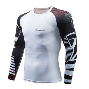 Venta al por mayor Hombres Rash Guard Ligero Bajo Moq Cantidad a granel disponible Precio bajo Hombres Rash Guard - Product Image 2