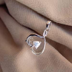 จี้เพชรโมอิส925รูปหัวใจจี้เสน่ห์ของเงินสเตอร์ลิงสำหรับใครบางคนเครื่องประดับพิเศษของขวัญครบรอบ - Product Image 3