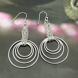 Buena calidad precio al por mayor 925 plata esterlina forma redonda elegante pendientes hechos a mano joyería directa precio de fábrica proveedor a granel - Product Image 5