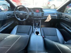 Honda Accord Sport d'occasion 2016, conduite à gauche, 50 001 à 75 000 miles, norme d'émission Euro IV, 6 places - Product Image 2