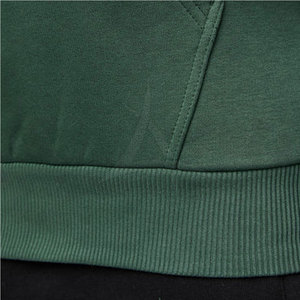 เสื้อฮู้ดดี้ผู้ชายคุณภาพสูงแบรนด์ส่วนตัว ผ้าฝ้าย 100% สีพื้นสำหรับฤดูใบไม้ร่วง รับสั่งทำสีและโลโก้ จำนวนมาก - Product Image 6