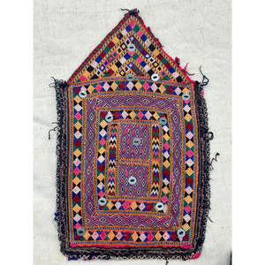 Aplique de fieltro termoadhesivo bordado a mano con pedrería y flor decorativa de PVC de sarga, diseño tribal afgano, para coser. - Product Image 1