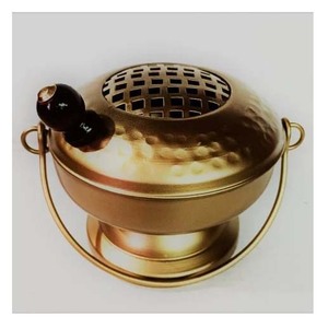 Quemador de incienso colgante de Metal de hierro recién llegado Vintage diseño martillado soporte de incienso acabado dorado para decoración de vajilla hogar - Product Image 1