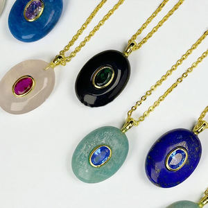 Collier pendentif fait main en quartz rose ovale incrusté - Collier à double pierre précieuse - Vente flash - Product Image 2