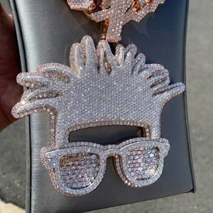 Colgante de hip hop personalizado de plata esterlina 925 exclusivo con brillante redondo de laboratorio y diamante de corte baguette helado - Product Image 1