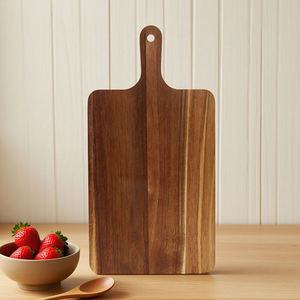 Planche à découper en bois de qualité supérieure TIMELESS CRAFT, surface en bois solide, finition lisse, écologique, passe au lave-vaisselle, ustensiles de cuisine - Product Image 4