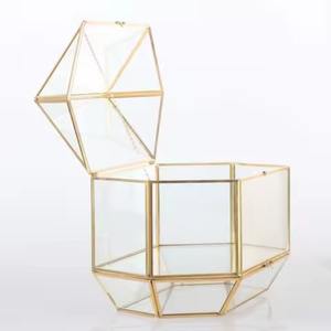 Boîte à bijoux en verre de style vintage, nouveau design, verre transparent, miroir, présentoir à ombre, rangement avec métal laiton - Product Image 3