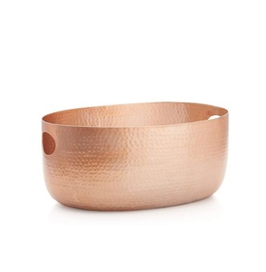 Seau à glace en cuivre antique fabriqué à la main pour un comptoir de bar luxueux avec un design martelé élégant et fini - Product Image 1