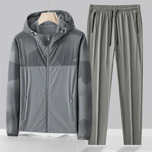 Ensembles logo imprimé bouffant survêtements hommes deux pièces pantalons évasés ensembles sweats à capuche survêtements pour hommes - Product Image 3