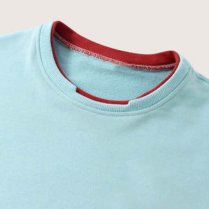 Sweatshirts d'hiver en molleton à logo personnalisé pour hommes séchage rapide et coupe-vent en coton avec col à capuche et technique de teinture unie - Product Image 3