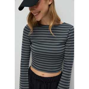 Camiseta básica de manga larga a rayas - Product Image 3