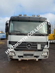 รถบรรทุกดัมพ์ดีเซล Mercedes Benz Actros 2644 ปี 2006 มือสอง ขับเคลื่อน 6x4 พวงมาลัยซ้าย กล้องมองหลัง รถบรรทุกสำหรับงานเหมือง - Product Image 3