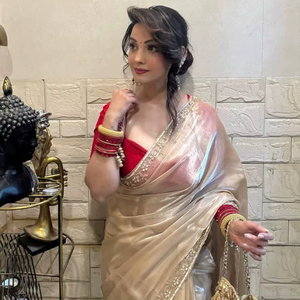 Découvrez la nouvelle collection de saris en soie faits à la main, une création élégante, une pure élégance, une grâce moderne, un charme festif/de soirée, Bollywood. - Product Image 1