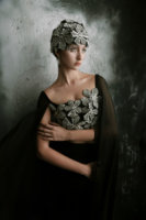 DARK ICE Bralette avec Cape Décoration de perles de fleurs en cristal de luxe Mode haut de gamme de ENZO & LEO Vietnam
