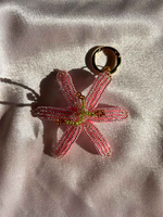 Tas bunga lily harimau merah muda bermanik-manik pesona atau Gantungan Kunci manik-manik biji bordir dompet pesona liontin gantungan kunci untuk dia dengan glowin fashion