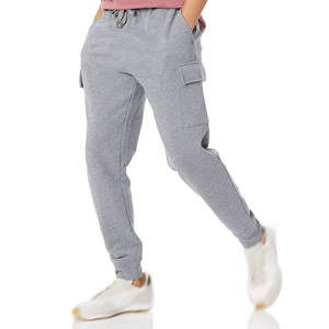 Proveedor de pantalones deportivos para uso diario que ofrece joggers de felpa de algodón con ajuste cómodo y logotipos personalizables para marcas de ropa - Product Image 3