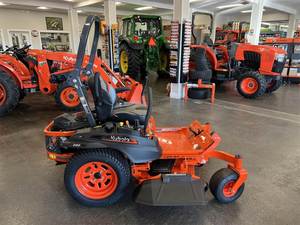 เครื่องตัดหญ้าแบบ Zero Turn รุ่น Kubota Z412 ปี 2025 – โซลูชันการดูแลสนามหญ้าเชิงพาณิชย์ประสิทธิภาพสูง - Product Image 5