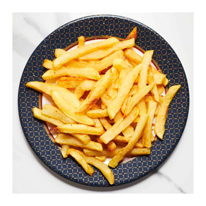 Frites dorées à vendre offrant une délicieuse option pour tout repas ou plateau de fête - Product Image 3
