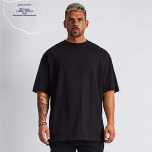 T-shirt noir tendance de couleur unie pour hommes, au-dessus de la taille, fabricant de vêtements de haute qualité à bas prix pour hommes - Product Image 1