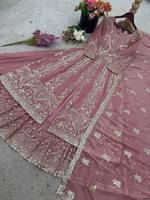 Elegante y Moderno Conjunto de Plazzo con Top de Seda Texturizada, Bordado Pesado con Lentejuelas y Dupatta a Juego, Ideal para Fiestas de Verano