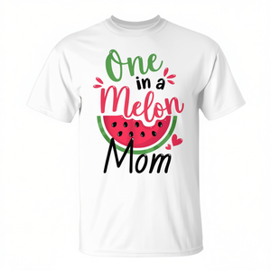 Maglietta promozionale coordinata per la famiglia per il primo compleanno di One in a Melon Mom - Product Image 2