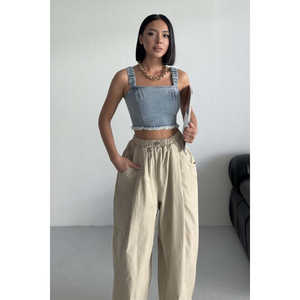 Top Corto de Mezclilla con Cierre y Tirantes, Estilo Bustier a la Moda - Product Image 2