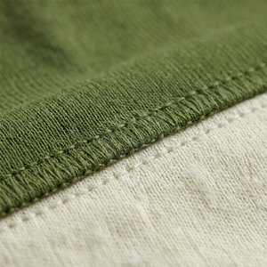 Camiseta sin mangas para hombre de ajuste cómodo, diseñada para uso diario informal, con tela suave, ajuste flexible y diseño duradero. - Product Image 6
