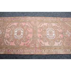 Alfombra de 3.4x9.3 pies, Alfombra Turca Vintage, Alfombra Geométrica Marrón - Product Image 4