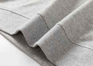 เสื้อฮู้ดดี้ผู้ชายแบบลำลอง ผ้าริบ ยืดหยุ่น ระบายอากาศได้ดี ทรงหลวม มีเชือกผูก ปลายแขนและชายเสื้อแบบริบ - Product Image 2