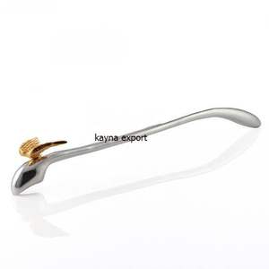 Éteignoir décoratif de bougie en métal plaqué de nickel de vente chaude avec la poignée de conception de bois de cerf - Product Image 4