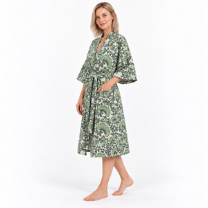 Bata Larga Verde con Estampado Floral para Mujer, Manga Tres Cuartos, Estilo Casual, Cierre con Cordón, Algodón Estampado - Product Image 3