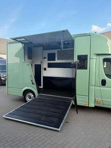 Nuevo camión transportador de caballos Toyota ProAce Max, 5 plazas, nuevo, transmisión manual, camión para ganado - Product Image 4