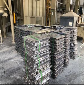 Recast <b>Lead</b> <b>Ingots</b> for Premium Quality Product - Product Image 5