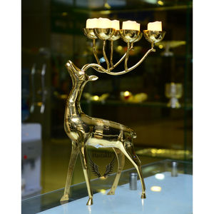 Candelabros de mesa con estilo para el hogar hechos de candelabro de Metal Dorado para los accesorios de iluminación más vendidos a buen precio - Product Image 1