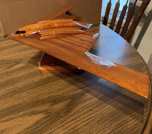 Mahogany B-2 <b>SPIRIT</b> Aircraft Model Scale Woodcraft from Vietnam Factory/Wooden Aircraft B-2 <b>SPIRIT</b> Model Scale Made in Vietnam - Product Image 2