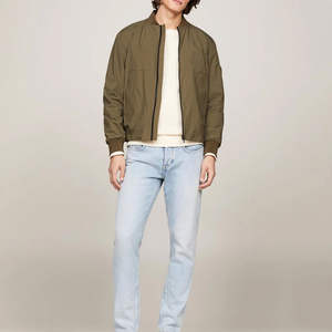 Chaquetas para Hombre 2026, Talla y Logotipo Personalizados, Resistentes al Viento, con Sensación de Chaqueta Bomber de Satén Sedoso, Color Marrón, para Invierno - Product Image 5