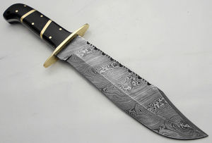 Cuchillos de caza de acero D2 hechos a mano personalizados con mango de cuerno Cuchillo Bowie de alto pulido con Funda de cuero. - Product Image 3